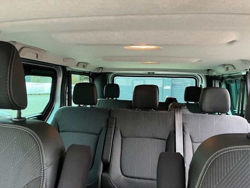 Nissan NV300 L1H1 PREMIUM AT, AHK, NAVI, R-Kamera